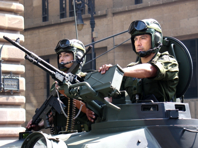 Пулемет FN MAG на танке мексиканской армии