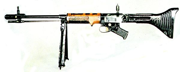 Автоматическая винтовка FG-42 первой модели
